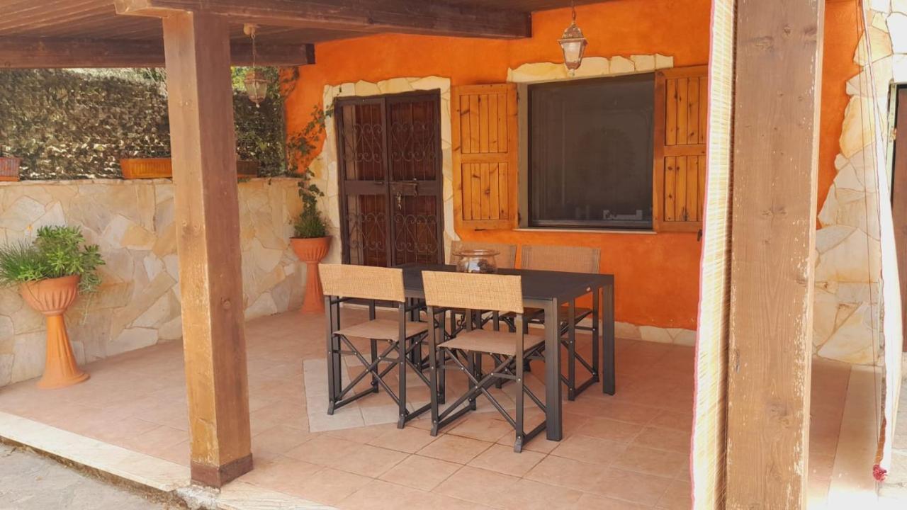 Villa Relax Tra Gli Ulivi ألغيرو المظهر الخارجي الصورة